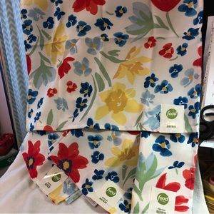 FINAL SALE- LEAVING CLOSET-NO FURTHER DISCOUNTS